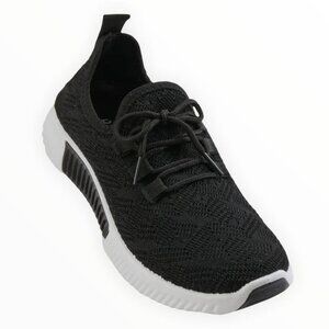 TAXI Women's Knit Lace-Up Comfort Sneakers Black